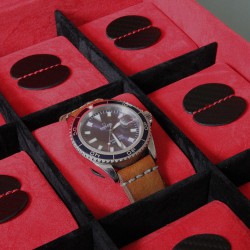 Carbon watchbox black and red Friedrich 12 watch