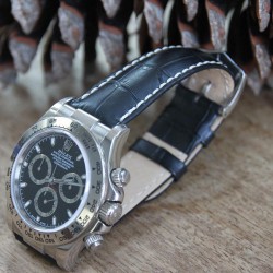 Watchstrap Hirsch Modena black 18mm white stiches