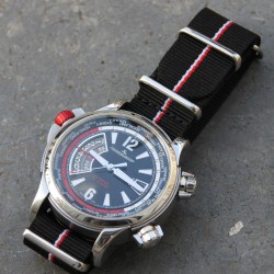 Bracelet de montre NATO 22mm Noir filet blanc rouge