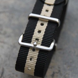 NATO Strap Black beige black 20mm