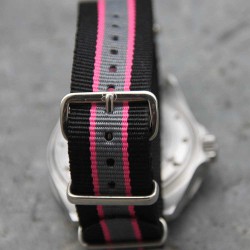 NATO Strap black pink grey 20mm