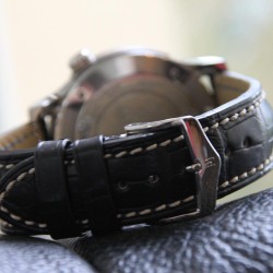 Bracelet Hirsch Viscount Alligator noir 20mm 