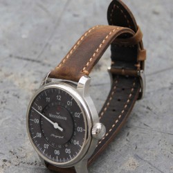 Watchstrap Hirsch HERITAGE dark brown 20mm