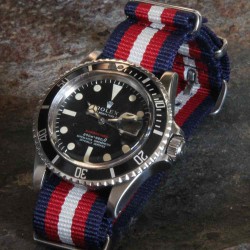 Bracelet NATO 20mm bleu rouge sable