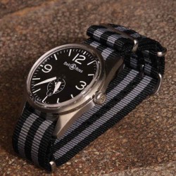 NATO James Bond Noir Gris 22mm