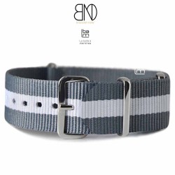 NATO Strap grey with white center 20mm