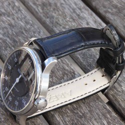 Bracelet montre SQUARE CROCODILE noir 20mm