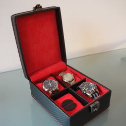 Boite à montres 4 montres Carbon Noir intérieur Rouge Friedrich