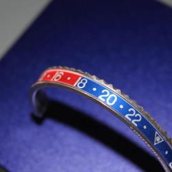 Bracelet Speedometer Pepsi Rouge Bleu et Inox Poli