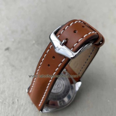 Watchstrap Hirsch Heavy Calf gold brown 22mm