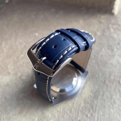 Watchstrap Hirsch Modena 20mm dark blue white stiches