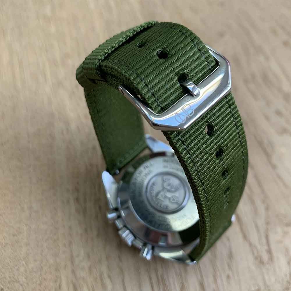 Bracelet Montre NATO Vert Kaki Militaire - 20 Mm, Tissu Résistant, Style Armée