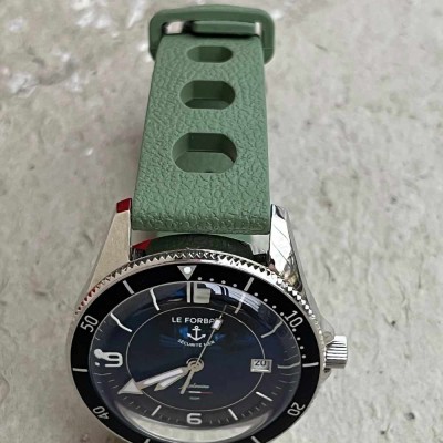 TROPIC Vintage rubber watch bracelet 20mm kaki green big holes