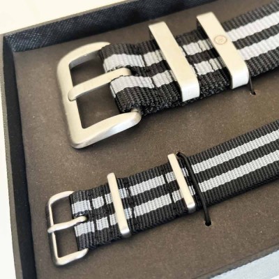 Pack NATO Strap 20mm + Matching Belt Black Grey