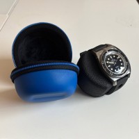 Watch case for one watch Blue