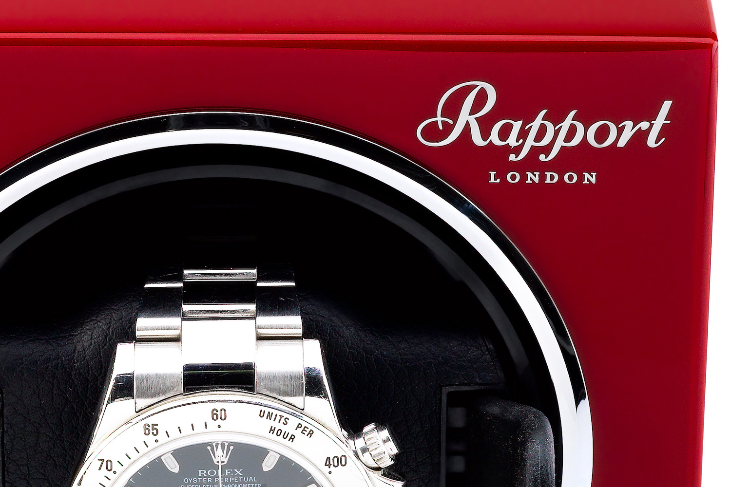 logo rapport london en facade du remontoir evo mk3